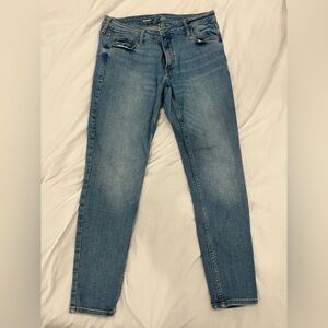 Blue short skinny denim jeans #casual